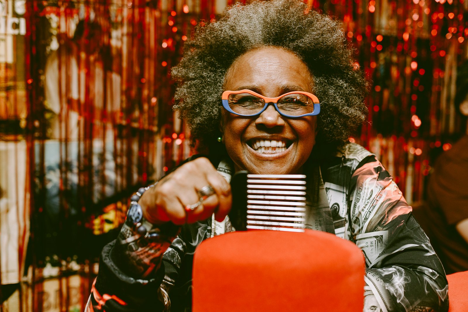 É neste sábado (29)! Sandra Sá promete transformar o Opinião em uma grande festa dos anos 80 e 90 em Porto Alegre