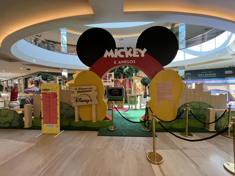 Mickey e Amigos: atração gratuita da Disney reúne experiências interativas no BarraShoppingSul