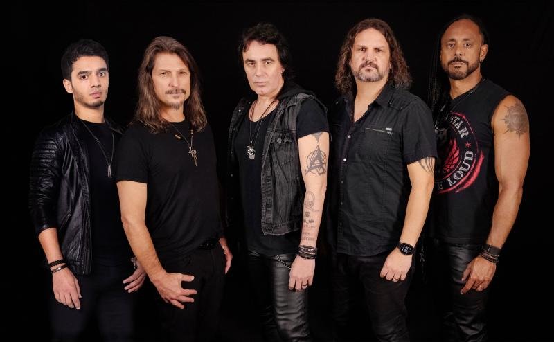 Angra celebra três décadas de 'Holy Land' com apresentação em Caxias do Sul em setembro