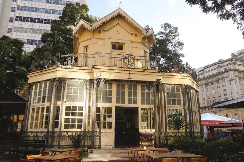 Chalé da Praça XV promove Almoço Alemão aos sábados de outubro em Porto Alegre