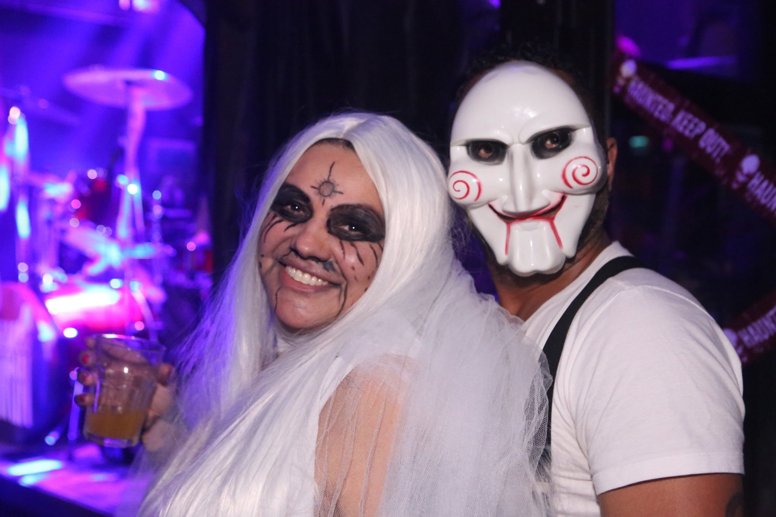 Encouraçado Butikin prepara Halloween com rock ao vivo e drinks especiais em Porto Alegre