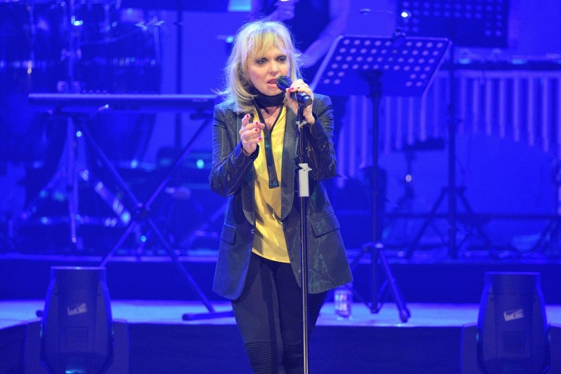 Rita Pavone faz show em Porto Alegre no mês de maio