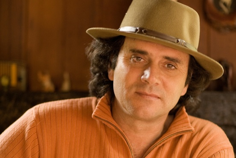 Almir Sater retorna a Porto Alegre no mês de maio com show no Teatro do Sesi 