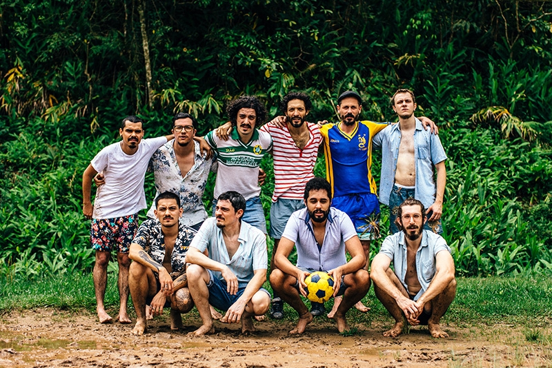 Banda Samuca e a Selva se apresenta pela primeira vez em Porto Alegre