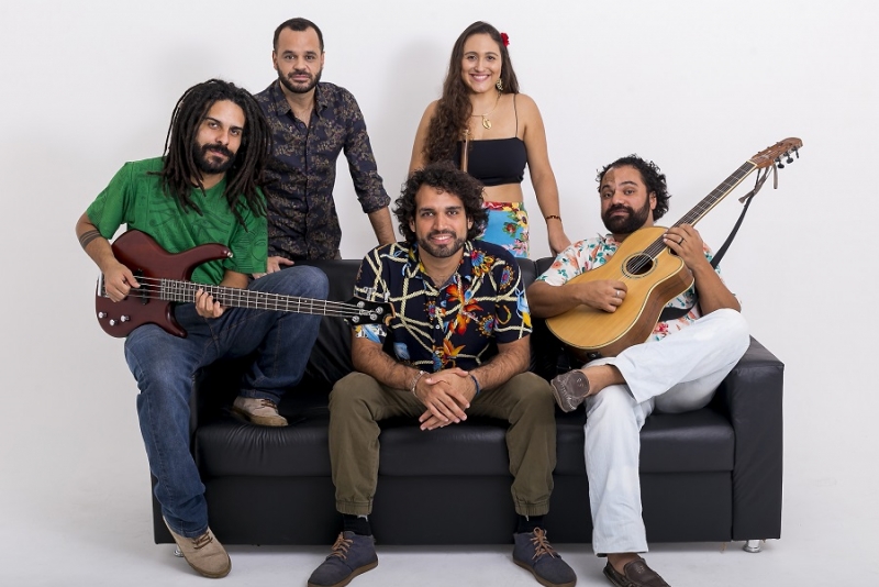 Arraial da Saldanha com Tribo Brasil, Baião de Cordel e Dona Flô Forró Universitário