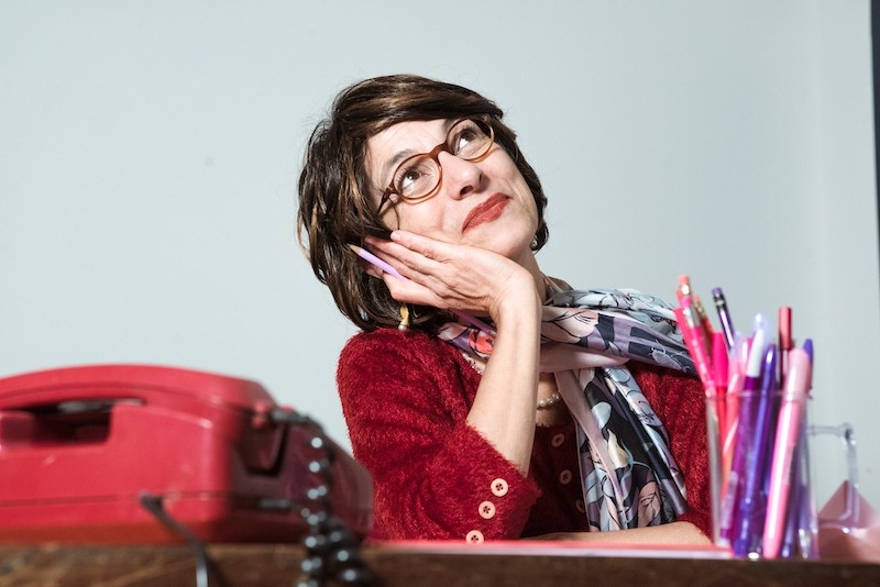 'Diário Secreto de Uma Secretária Bilíngue' entra em cartaz no Instituto Ling nesta sexta