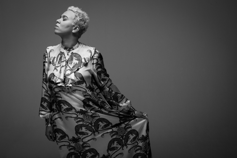 Maria Gadú apresenta em Porto Alegre turnê comemorativa dos 20 anos de carreira 