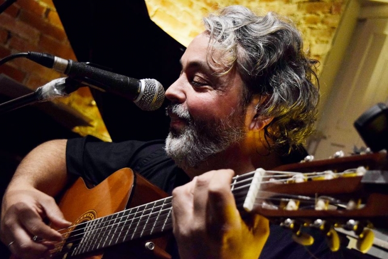 Demétrio Xavier apresenta última edição do ano do Recital Cantos do Sul da Terra