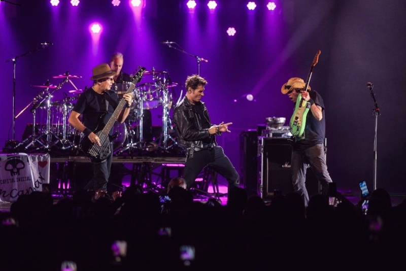 Capital Inicial fará live rock'n'roll no próximo domingo