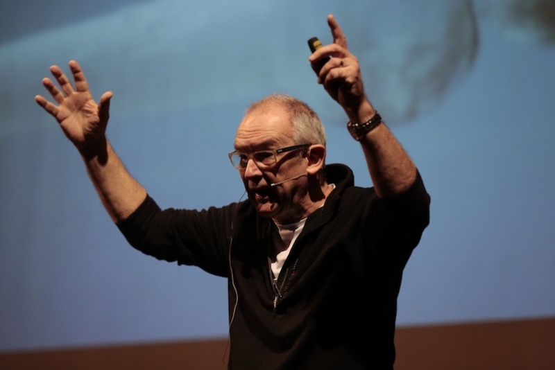 Instituto Ling realiza palestra on-line e gratuita com Charles Watson nesta quinta-feira