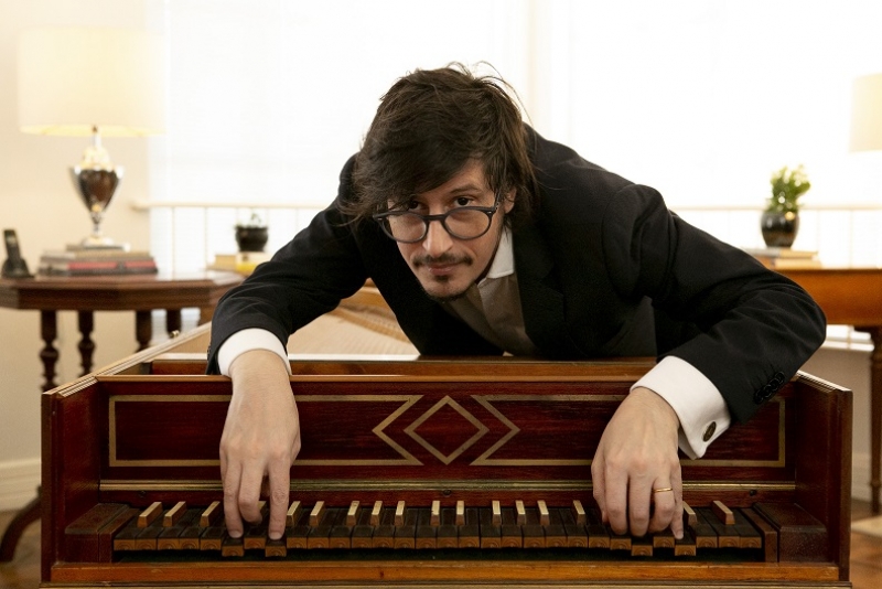 'O Barroco: Música e Poesia' é o espetáculo virtual do Theatro São Pedro desta sexta-feira