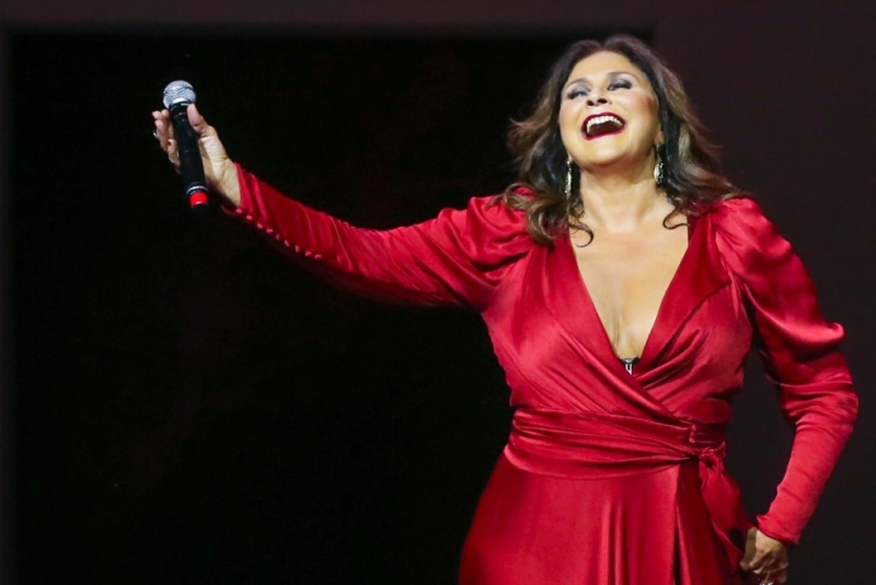 Fafá de Belém apresenta show virtual direto de Fátima, em Portugal