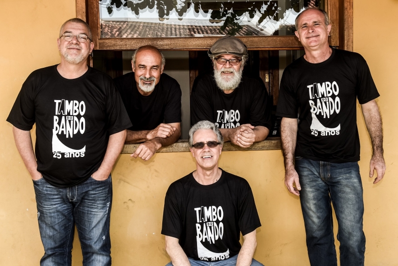 Tambo do Bando é a atração da última live em comemoração ao Theatro São Pedro