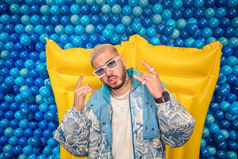 Kevinho anuncia novo single 'Avançada' confirma festa online para fãs e live misteriosa