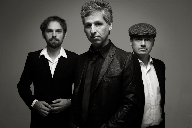 Poa Drive-in Show recebe neste sábado: Grupo Tholl, Nei Van Soria e Rosa Tattooada 