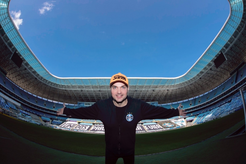 André Sarate comanda primeira live na Arena do Grêmio