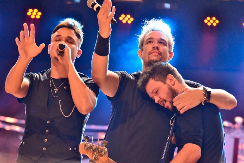 KLB se reúne em live nesta sexta-fera, (9), para promover operadora de telefonia 