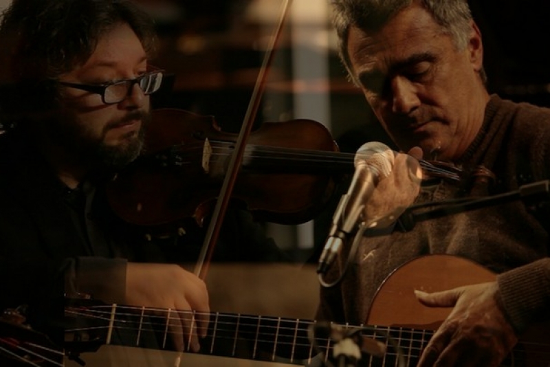 Guinga e Vagner Cunha se apresentam na quinta edição virtual do projeto Saraus Bell'Anima