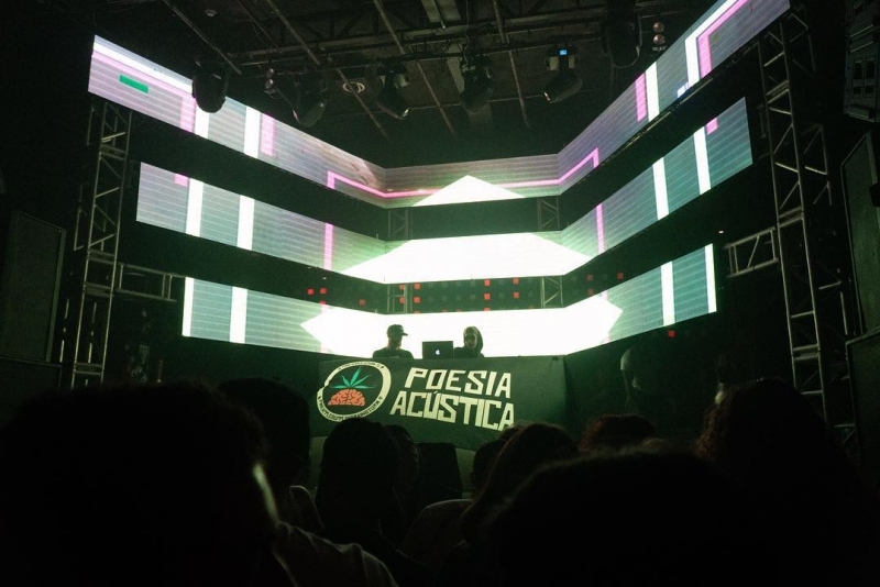 Poesia Acústica é a atração do Drive-in Air Festival no dia 22 de outubro