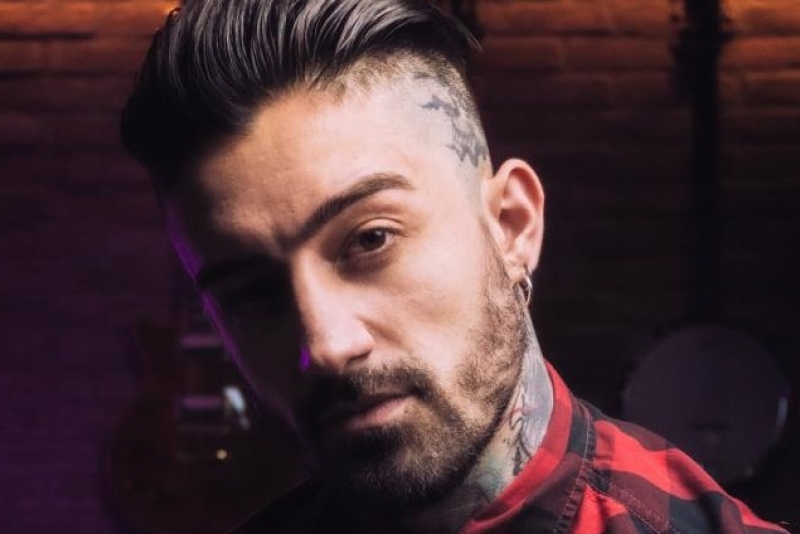 Thor Moraes, vocalista da banda Malta, anuncia projeto paralelo de MPB