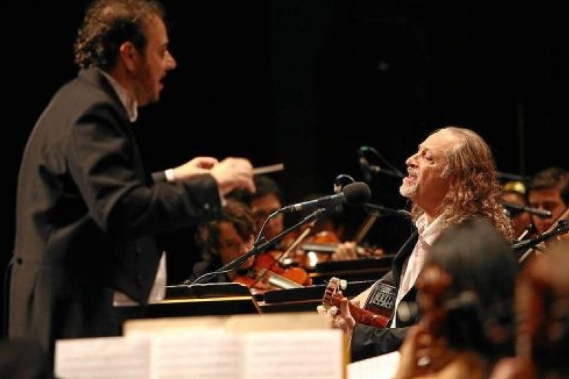Alceu Valença e Orquestra Ouro Preto se apresentam neste domingo (6)