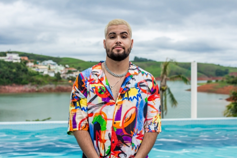 Jerry Smith lança 'Essência', primeiro álbum todo de funk 