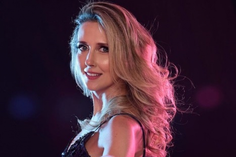 Gio Bianco lança videoclipe de 'Vem pra Ficar' e anuncia Live para esta quarta-feira 