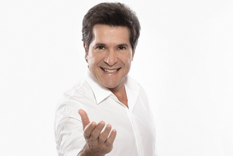 Leo Madeiras promove live no YouTube com participação de Daniel e Solange Almeida 