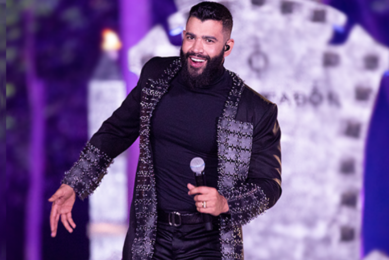 Gusttavo Lima faz show inédito no tecnológico ZoOme Hall at Teatro B32