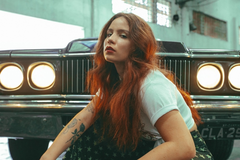 Festival UneVersos edição online no Mês do Orgulho recebe Day, Carol Biazin e mais