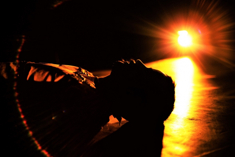 Projeto apresenta o circo sob o olhar do teatro e da dança e a roda Cyr de protagonista