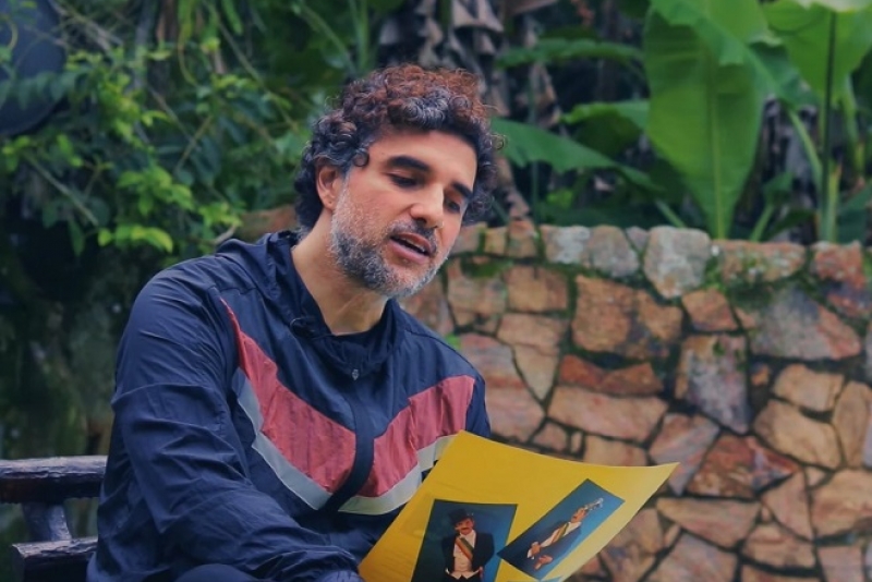 Davi Moraes reinterpreta clássicos do pai Moraes Moreira em especial 