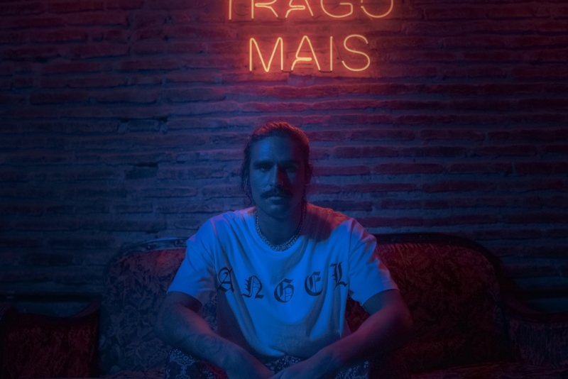 O cantor e compositor Lucas Baha lança a faixa 'Tua Cara'