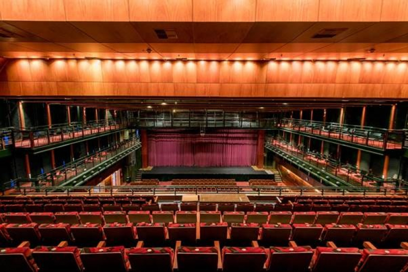 Com protocolos de segurança, Teatro do Bourbon Country retoma atividades 