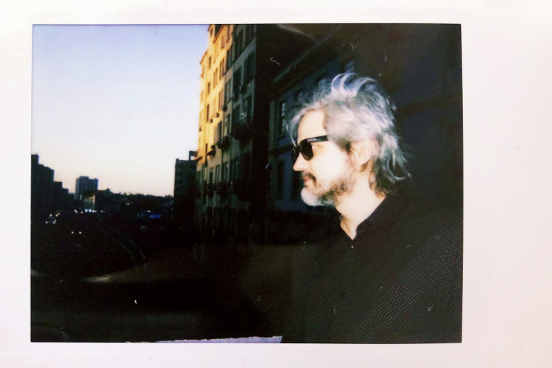 Augusto Stern lança nesta sexta-feira o terceiro single de seu projeto solo BABU