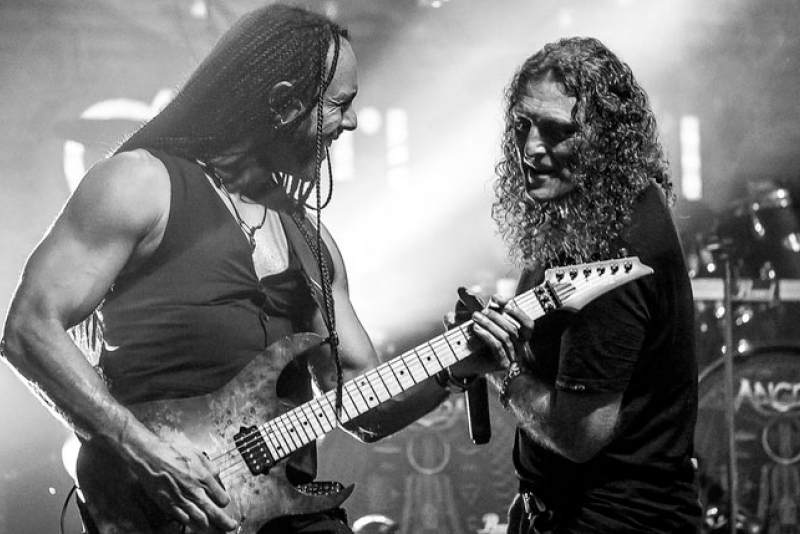 Fabio Lione e Marcelo Barbosa trazem a Porto Alegre a turnê Rocking Your Life