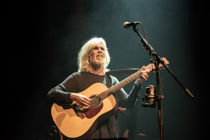 Oswaldo Montenegro apresenta em dezembro na capital o show ''Balada Para um Ex-Amor'' 