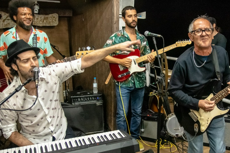 Luciano Leães Trio e Paulinho Guitarra apresentam show inédito no Instituto Ling