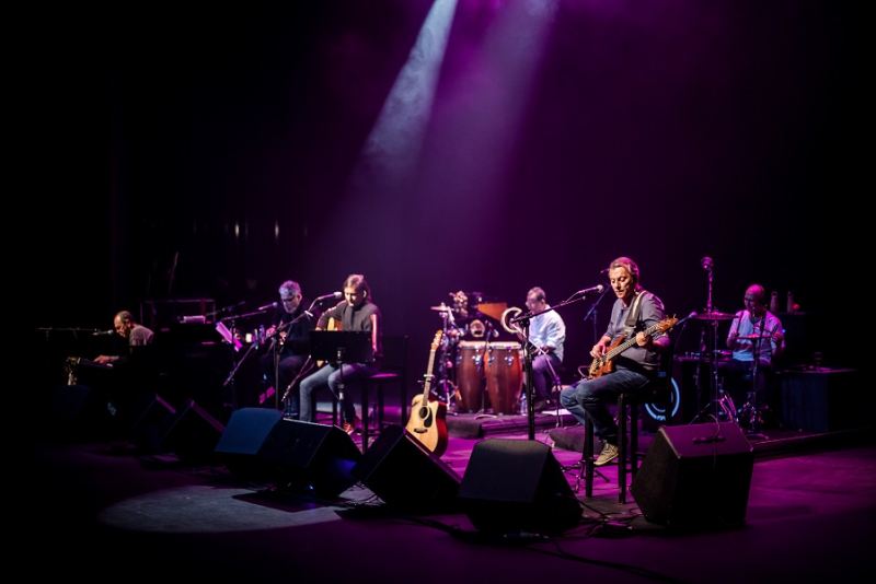 O grupo mineiro 14 Bis se apresenta em dezembro no Teatro do Bourbon Country