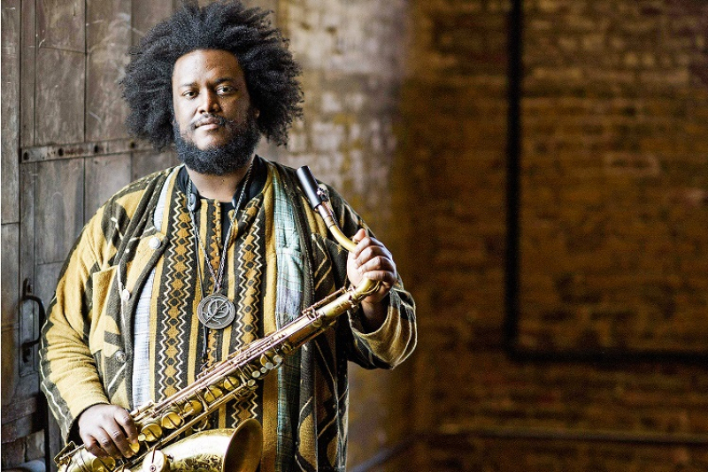 Kamasi Washington retorna a Porto Alegre em maio com show no Auditório Araújo Vianna