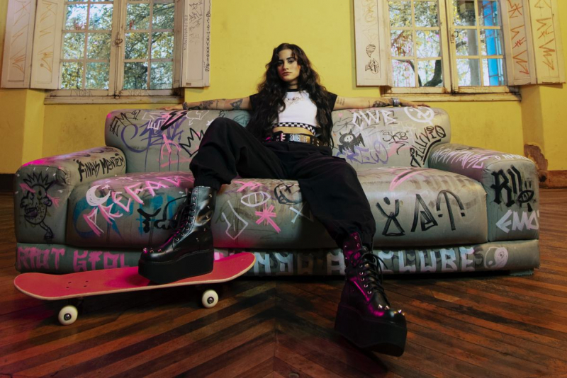 Day inicia turnê ''Bem-vindo ao Clube'' no Hangar 110 em São Paulo