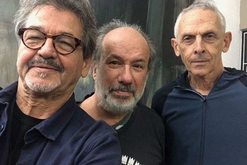 Claudio Levitan apresenta novo álbum em show no Espaço 373 