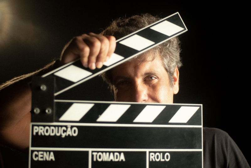 Ponto de Virada com Pedro Vasconcellos tem estreia nacional no Theatro São Pedro