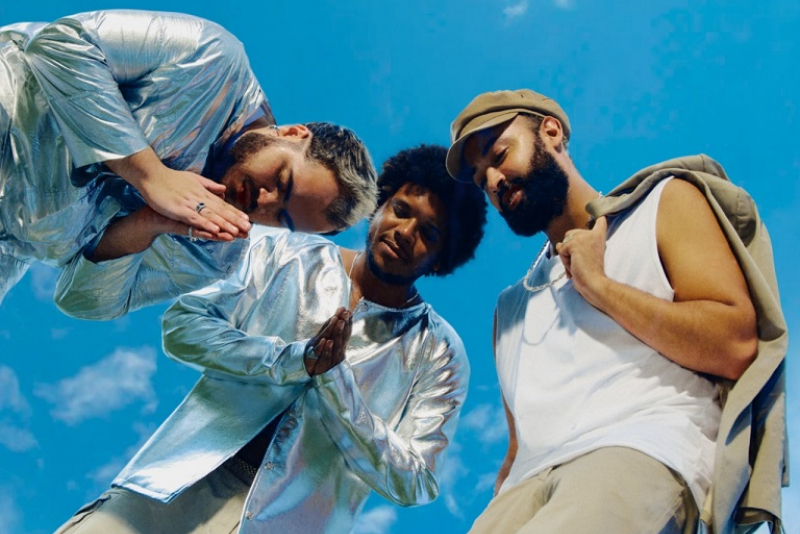 Banda Gilsons faz seu primeiro show em Porto Alegre no dia 11 de junho