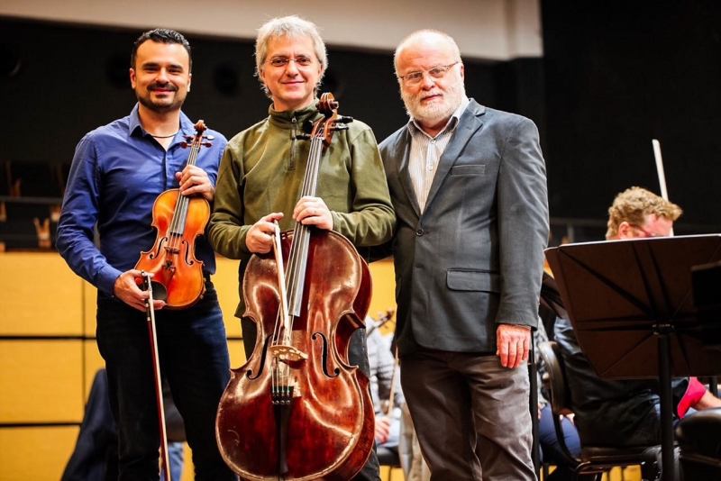 Trio Porto Alegre faz apresentação única no Theatro São Pedro 