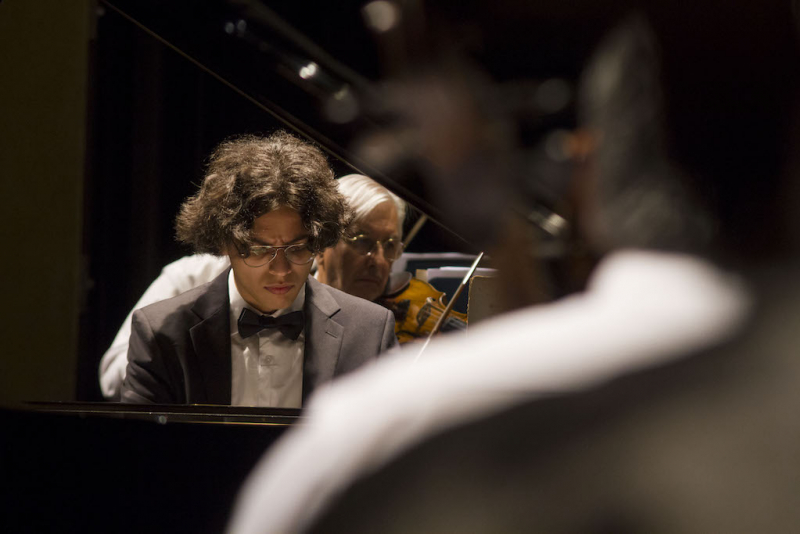 Pianista gaúcho Ervino Rieger apresenta recital solo no Instituto Ling