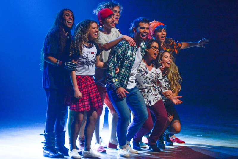 Perfil do adolescente contemporâneo é tema de Adolescer, única sessão no Teatro do CIEE