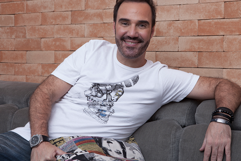 Diogo Portugal chega a Porto Alegre com o show ''Não me Cobre Coerência''