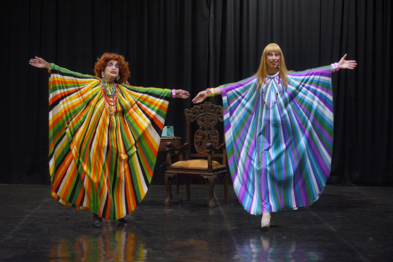 ''CORRA, QUE AS PALHAÇAS VEM AÍ!'' estreia no Porto Verão Alegre