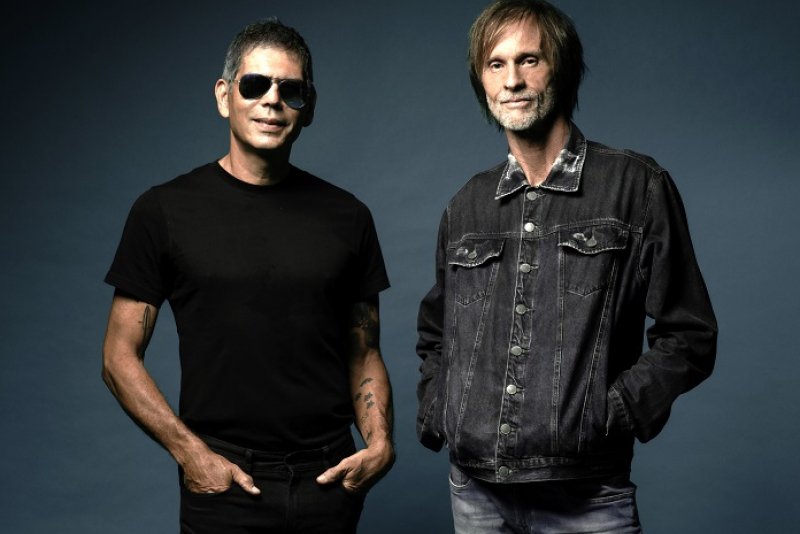 Dado Villa-Lobos e Marcelo Bonfá apresentam nova turnê em julho na capital 